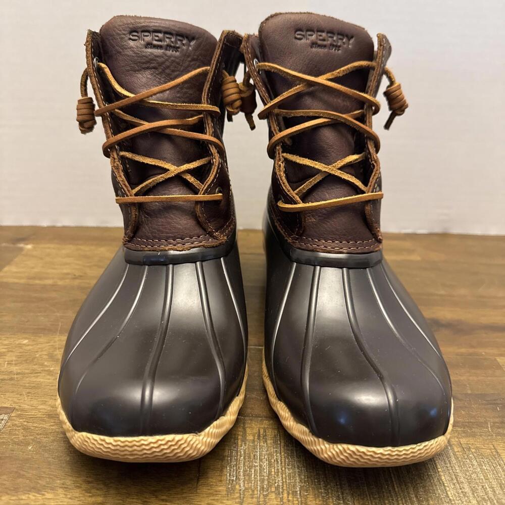 Sperry Saltwater Leather Duck Boot Womens Size 8.5 Navy Blue Brown Waterproof